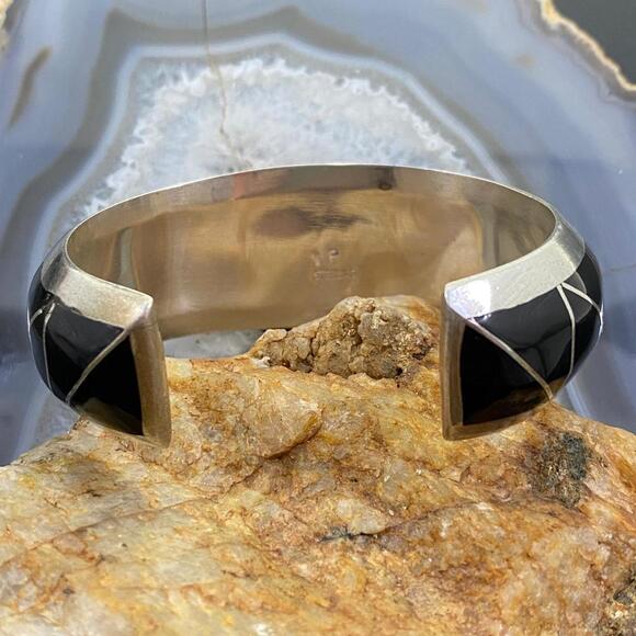 Signed Vintage Native American Sterling Channel Onyx Inlay Bracelet For Women - Picture 6 of 10